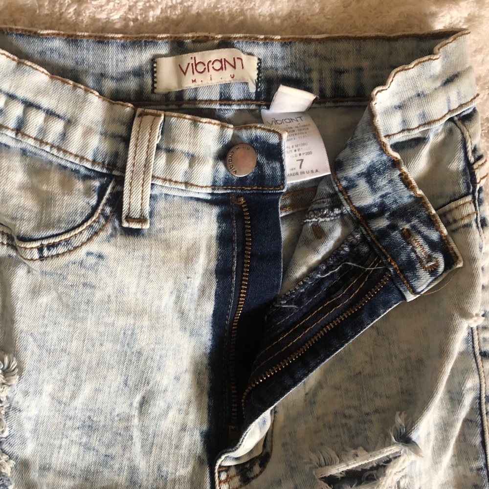 High Waist Shorts - Picture 2 of 5